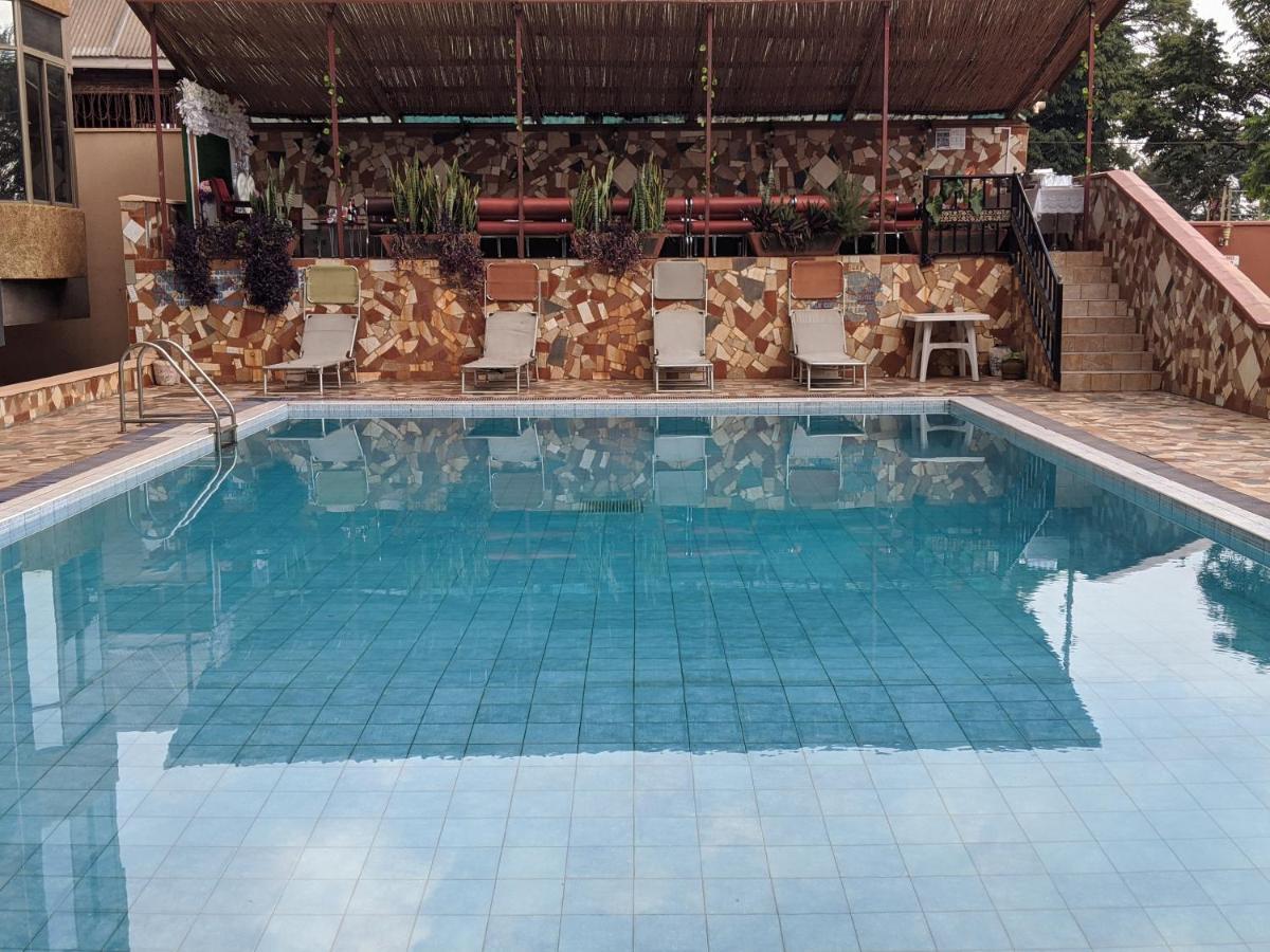 Prestige Hotel Suites Kampala Dış mekan fotoğraf