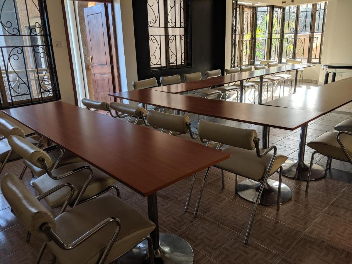 Prestige Hotel Suites Kampala Dış mekan fotoğraf